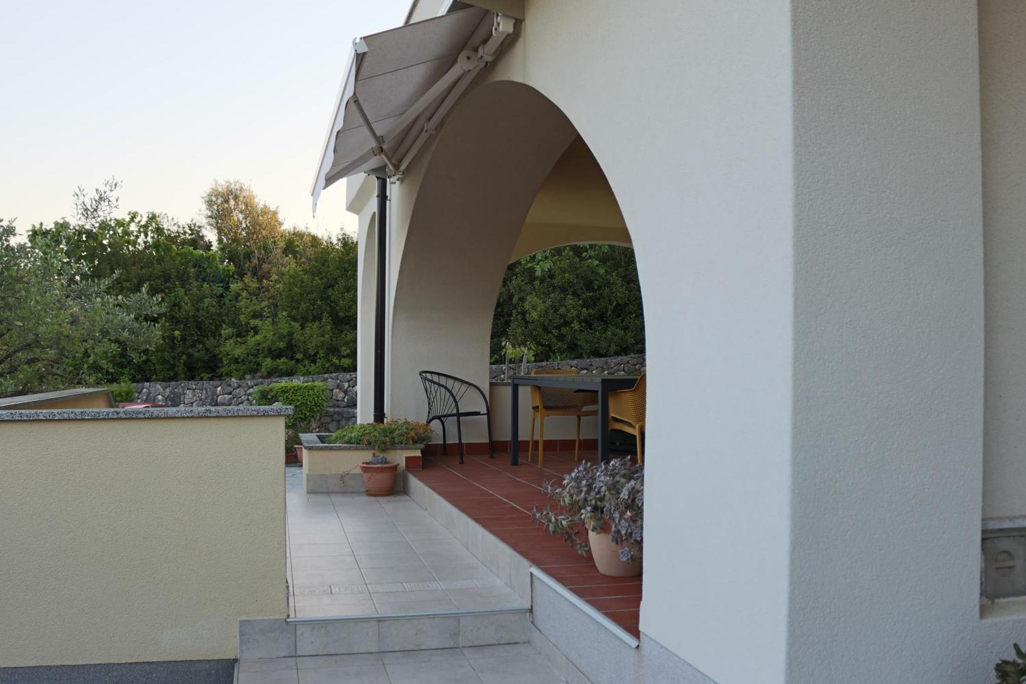 Apartman Mariolina Krk Town Zewnętrze zdjęcie