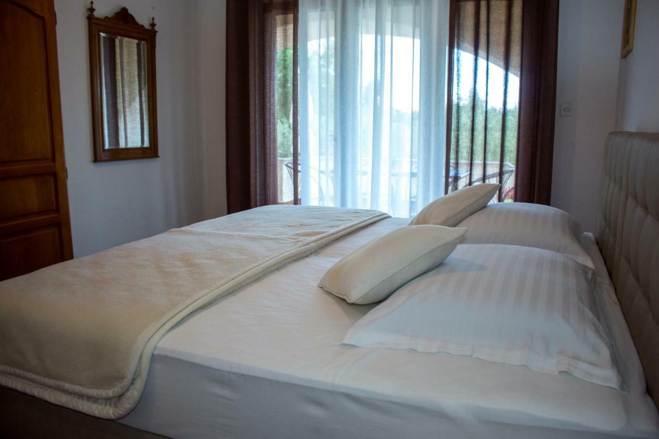 Apartman Mariolina Krk Town Zewnętrze zdjęcie