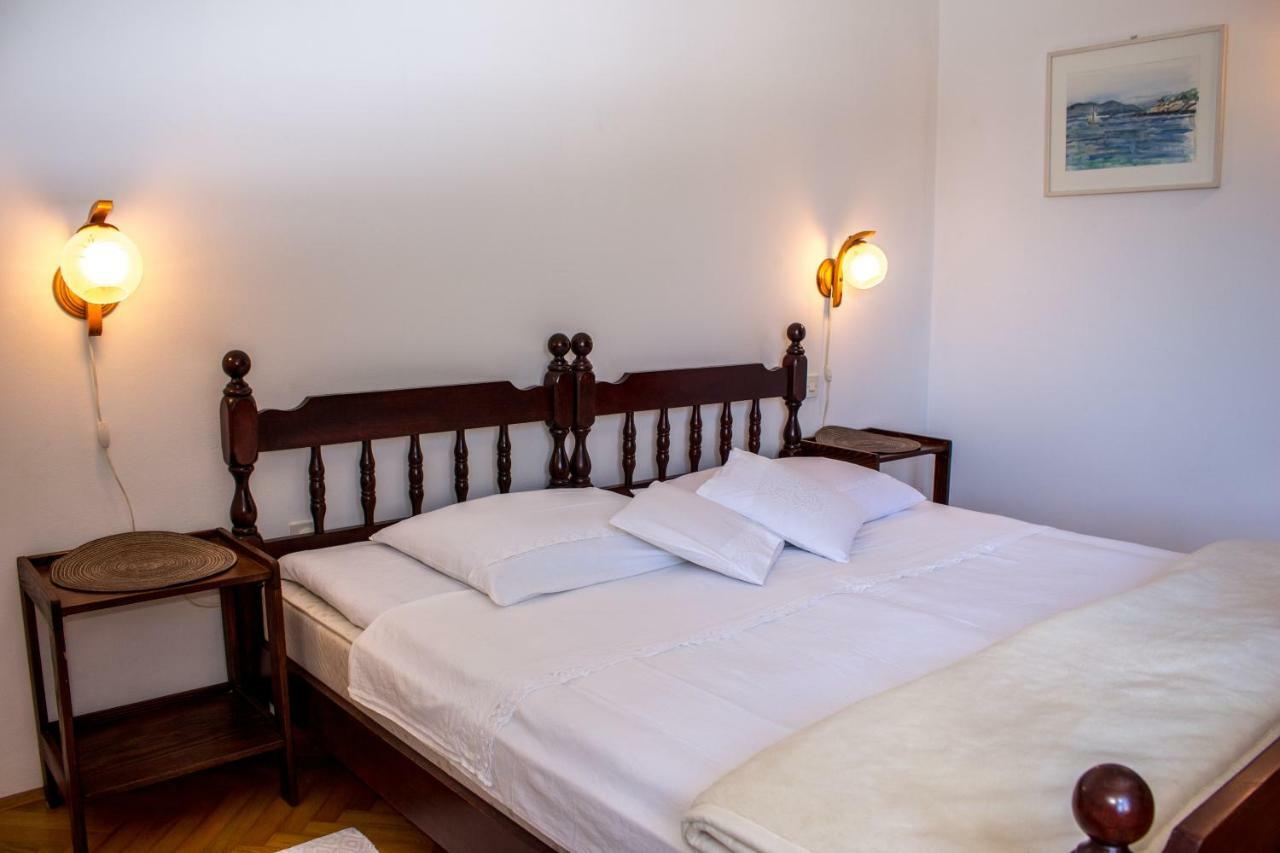 Apartman Mariolina Krk Town Zewnętrze zdjęcie